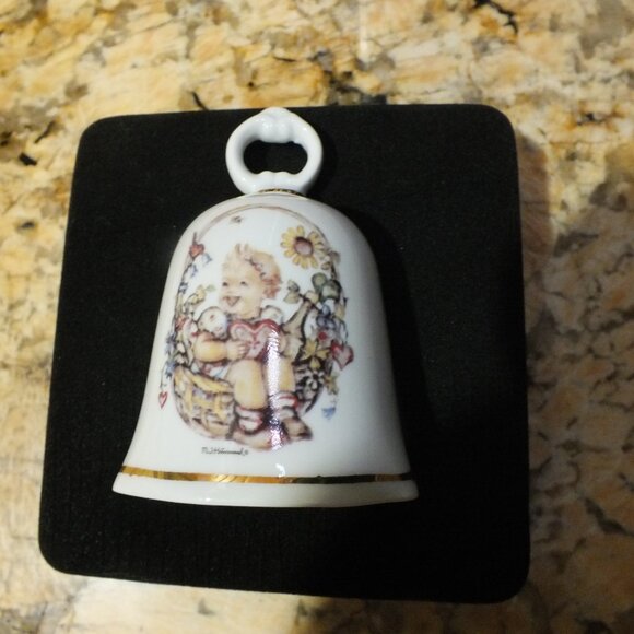 Bell 'Spring Basket' Reutter Porzellan M.J. Hummel Goebel Germany - Picture 5 of 6